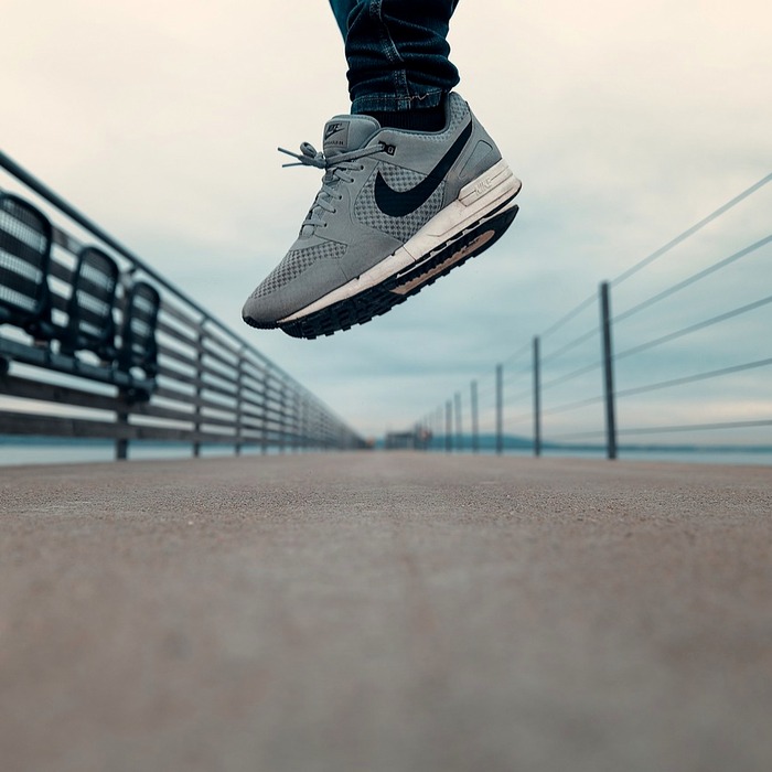 Thiết kế sneaker thể thao