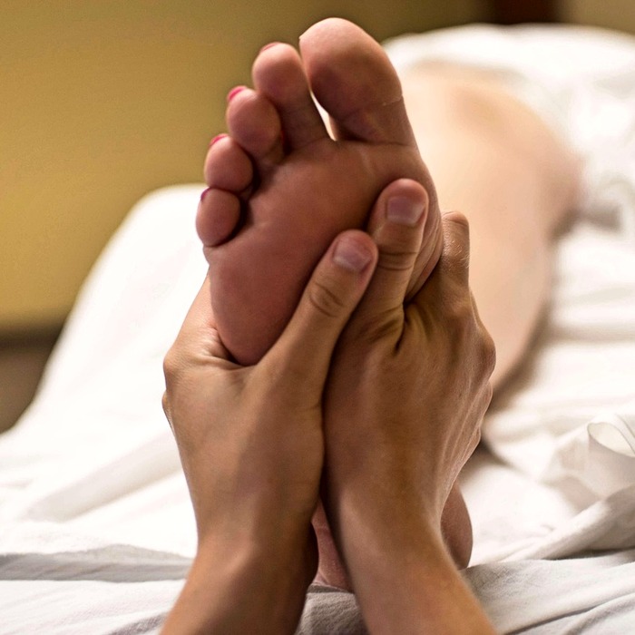 Massage chân