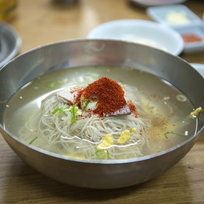 Mì lạnh Hàn Quốc